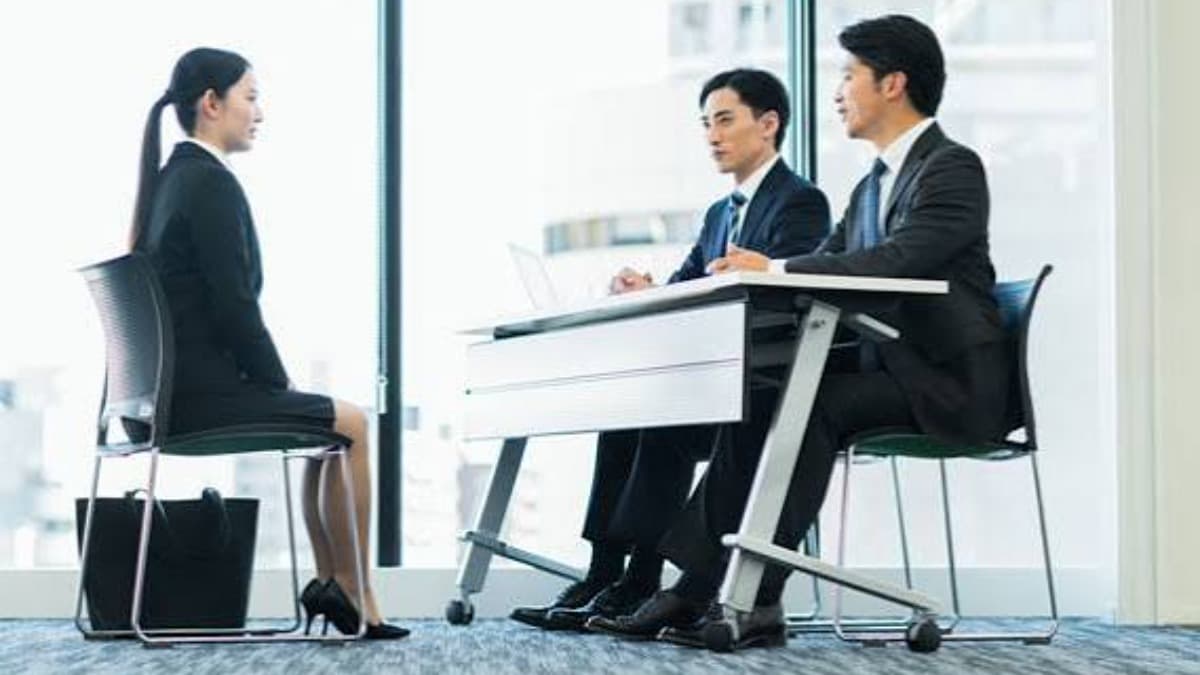 Doanh nghiệp nước ngoài tuyển dụng sinh viên Việt Nam: điều cần biết